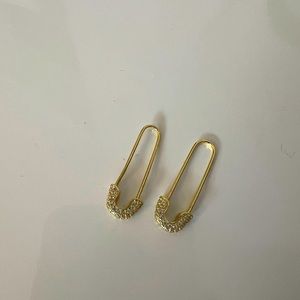 Clothes pin earrings